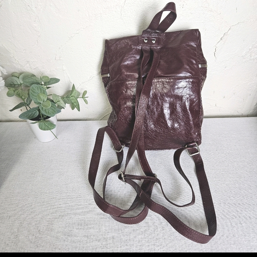 Latico NJ - USA Soft Leather Burgundy Dots Glazed  Backpack Purse Made In India - Picture 2 of 7